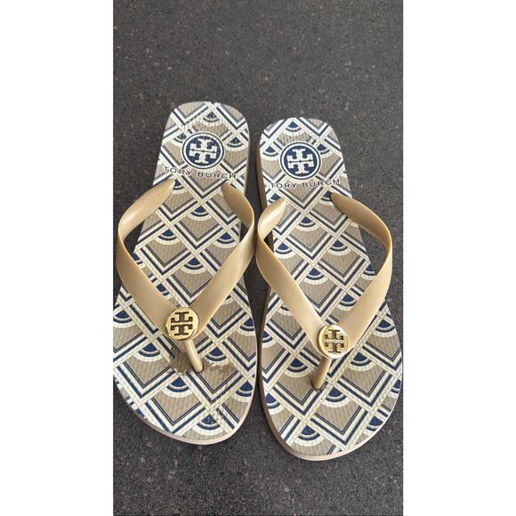 Tory Burch  Flat Flip Flop Yellow sandals size 7 - Picture 13 of 13
